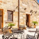 Antica Corte Dell'800 Appartement