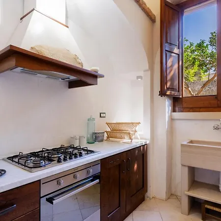 Antica Corte Dell'800 Apartment Castrignano del Capo