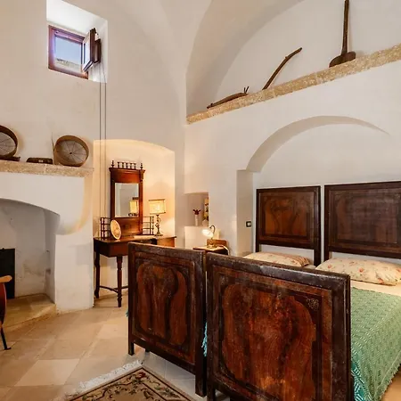 Antica Corte Dell'800 Apartment Castrignano del Capo