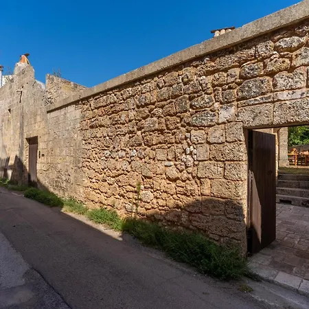 Antica Corte Dell'800 * Castrignano del Capo